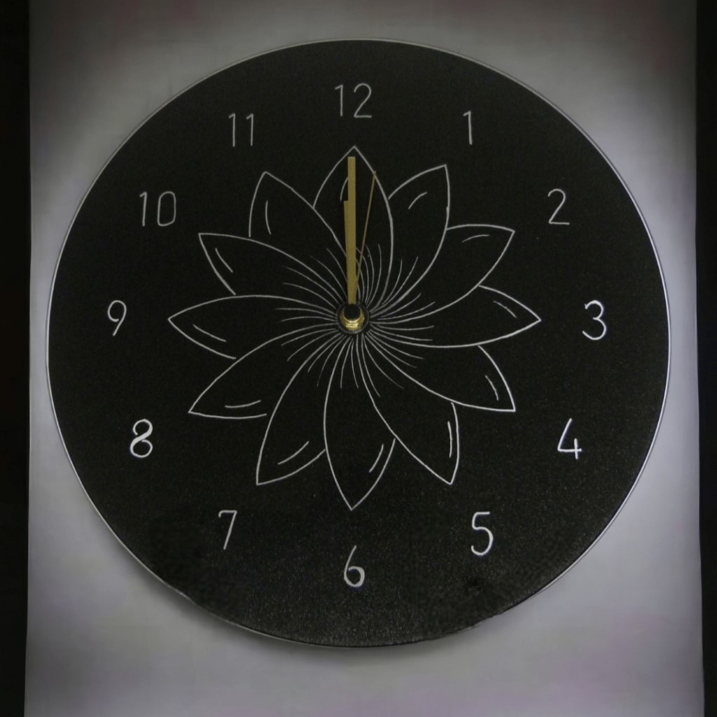 horloge gravé verre toulouse Colomiers rodez
verre et merveilles