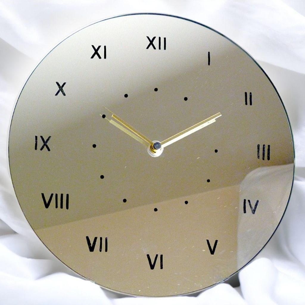 horloge gravé verre toulouse Colomiers rodez