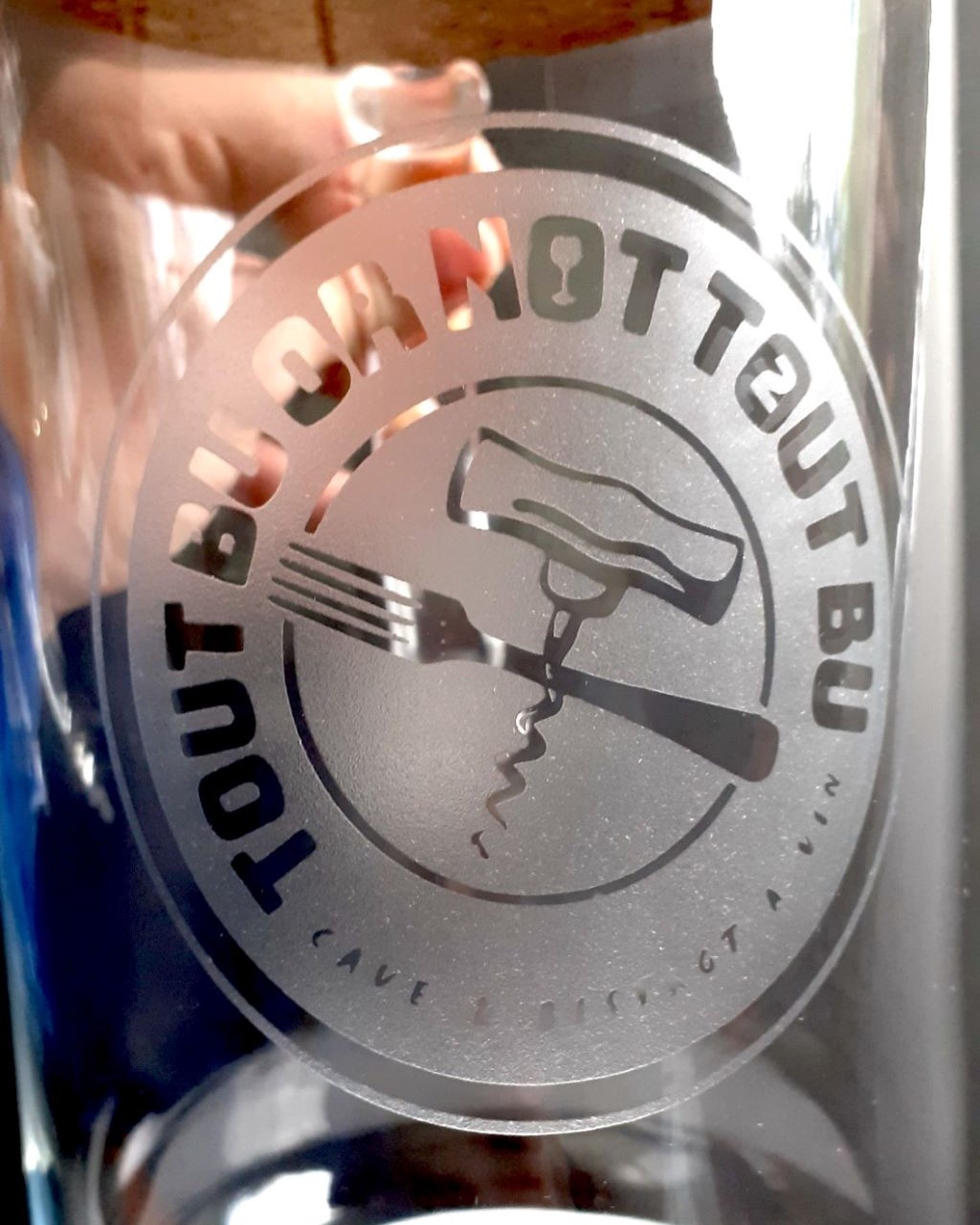 Sablage logo verre Toulouse Gravure-personnalisée Plaisance-du-Touch
